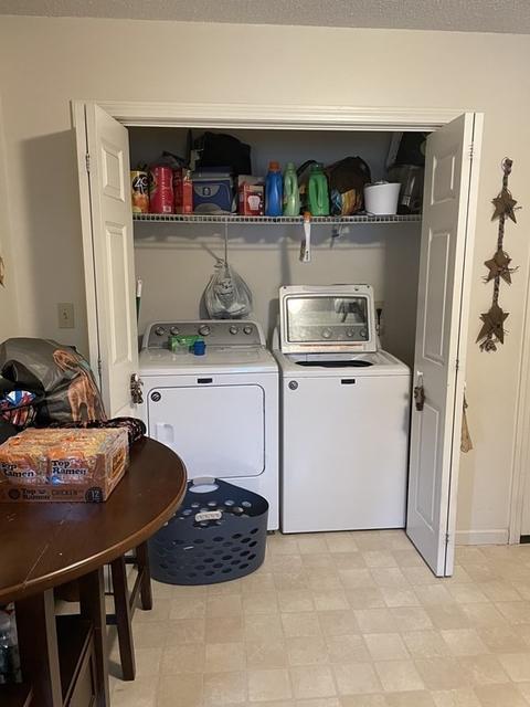 65 Rivers Ave, Chicopee, MA 01013 photo 5