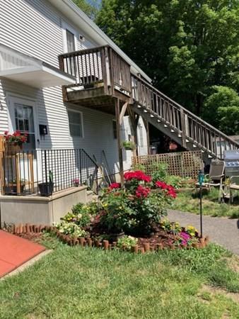65 Rivers Ave, Chicopee, MA 01013 photo 1