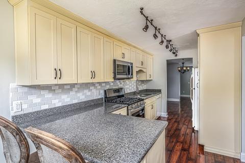 31 Blithewood Ave #804, Worcester, MA 01604 photo 4