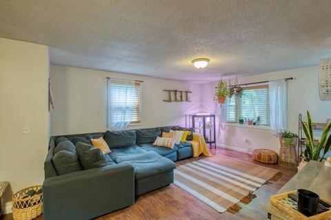 115 Hudson St, Springfield, MA 01118 photo 4