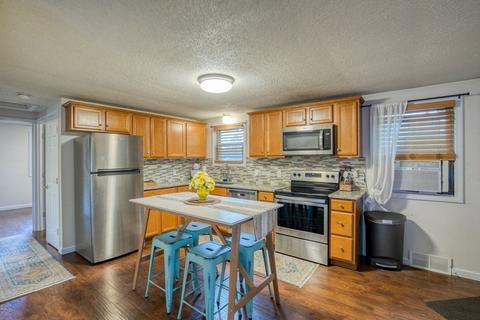 115 Hudson St, Springfield, MA 01118 photo 1
