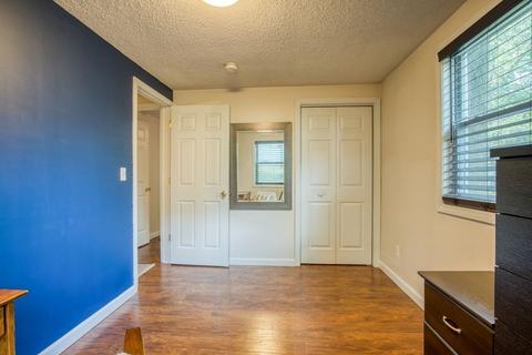 115 Hudson St, Springfield, MA 01118 photo 12