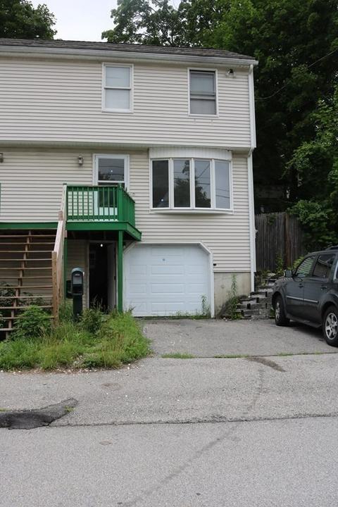 6 Thenius St, Worcester, MA 01607 photo 2