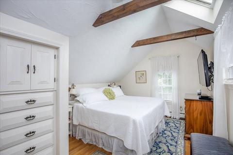 33 Putnam St, Danvers, MA 01923 photo 17