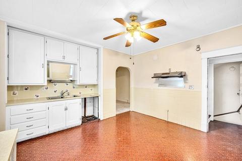 262 Connecticut Ave, Springfield, MA 01104 photo 12