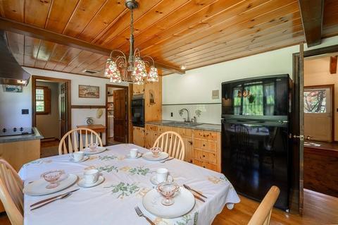 412 Gardner St, Hingham, MA 02043 photo 12