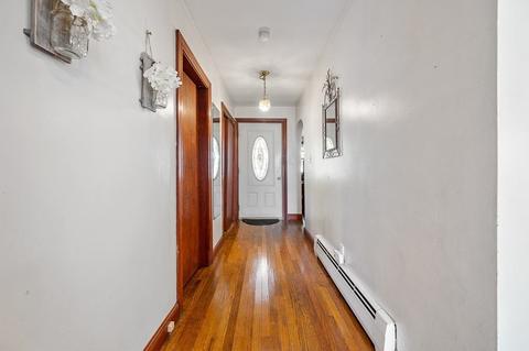 195 E Union St, Ashland, MA 01721 photo 8