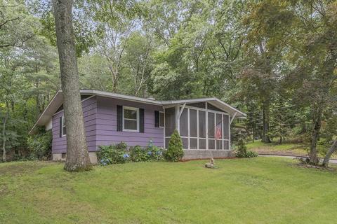 19 Larch Rd, Georgetown, MA 01833 photo 1