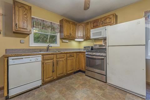 19 Larch Rd, Georgetown, MA 01833 photo 7