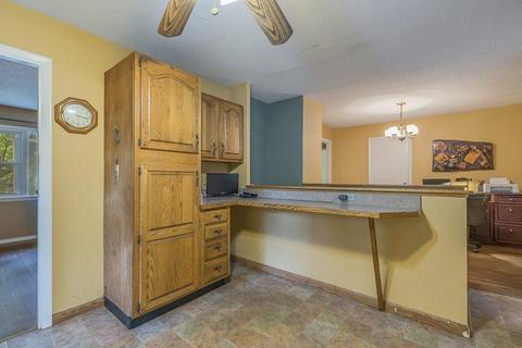 19 Larch Rd, Georgetown, MA 01833 photo 8