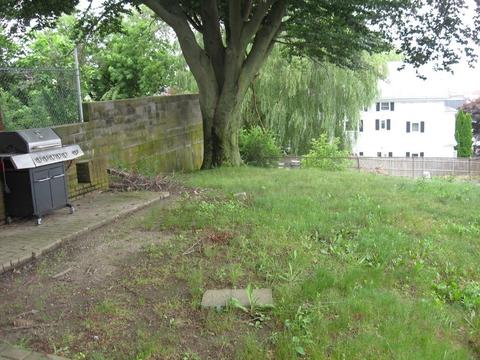 607 S Main St, Fall River, MA 02721 photo 3