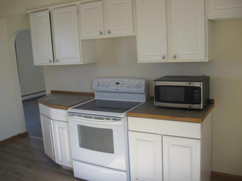 607 S Main St, Fall River, MA 02721 photo 5