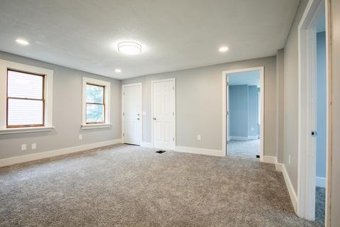 56 James St, Springfield, MA 01105 photo 7