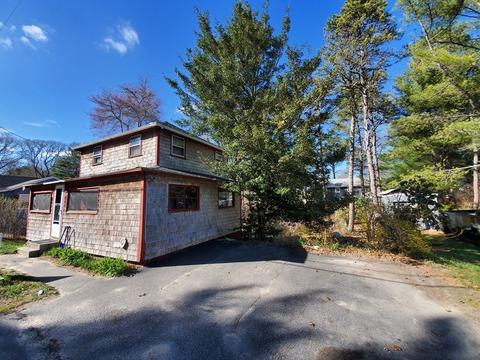 7 Martin St, Buzzards Bay, MA 02532 photo 2