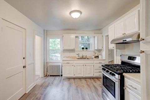 148 Chestnut St, Brookline, MA 02445 photo 6
