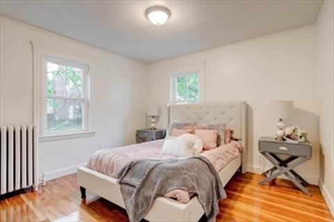 148 Chestnut St, Brookline, MA 02445 photo 5