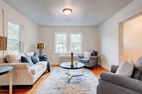 148 Chestnut St, Brookline, MA 02445 photo 4