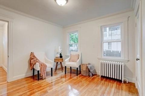 148 Chestnut St, Brookline, MA 02445 photo 8