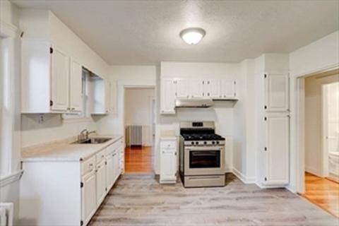 148 Chestnut St, Brookline, MA 02445 photo 10