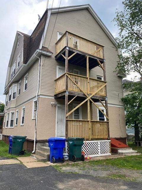 38 Dresden St, Springfield, MA 01109 photo 3