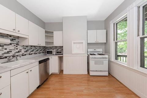 33 Stanton Rd #2, Brookline, MA 02445 photo 9