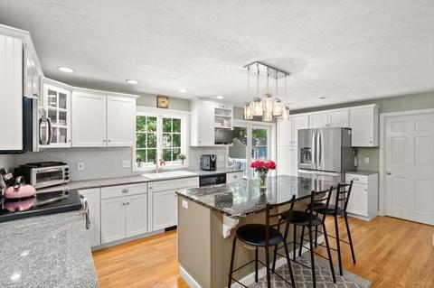 82 Carter Rd, Worcester, MA 01609 photo 3