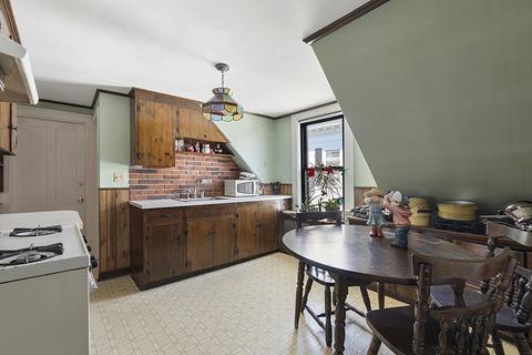 402 Eastern Ave, Lynn, MA 01902 photo 32