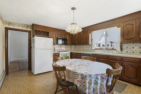 402 Eastern Ave, Lynn, MA 01902 photo 5