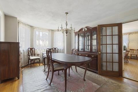402 Eastern Ave, Lynn, MA 01902 photo 12