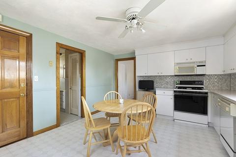 402 Eastern Ave, Lynn, MA 01902 photo 22