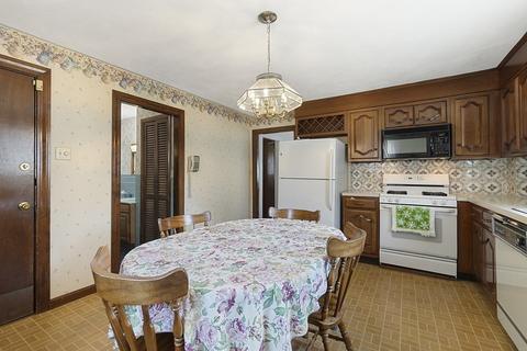 402 Eastern Ave, Lynn, MA 01902 photo 6