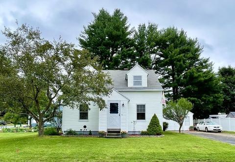 5 Chester Ave, Ware, MA 01082 photo 1