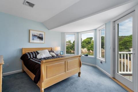 7 Rackliffe St #B4, Gloucester, MA 01930 photo 12
