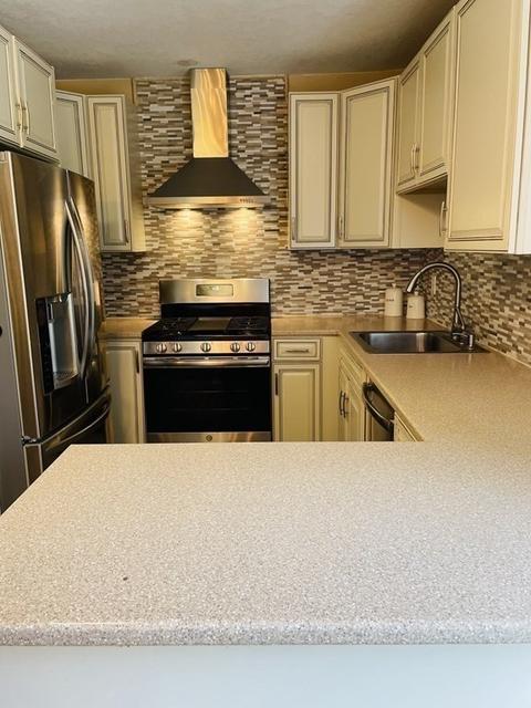 44 Ohio Ave, Chicopee, MA 01013 photo 3