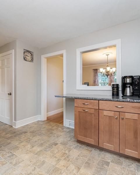36 Mayfield, Springfield, MA 01108 photo 12
