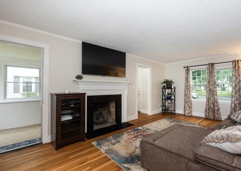36 Mayfield, Springfield, MA 01108 photo 5