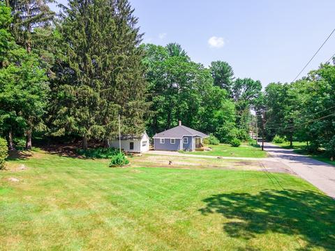 38 Carr St, Sutton, MA 01590 photo 3