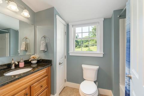 38 Carr St, Sutton, MA 01590 photo 14