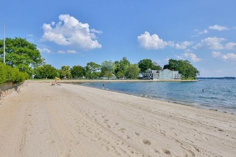 9 Waldemar Ave, Beverly, MA 01915 photo 4