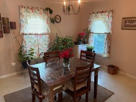 14 Richelieu St, Springfield, MA 01105 photo 3
