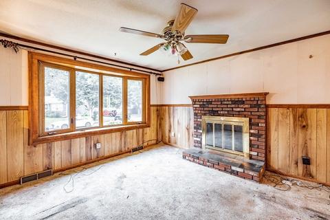 84 Entrybrook Dr, Springfield, MA 01108 photo 7