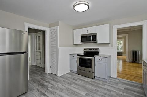 11 Chase Ave, Springfield, MA 01108 photo 6