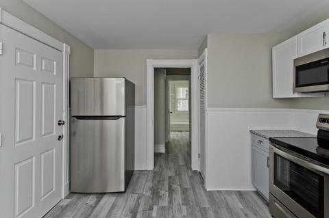 11 Chase Ave, Springfield, MA 01108 photo 9