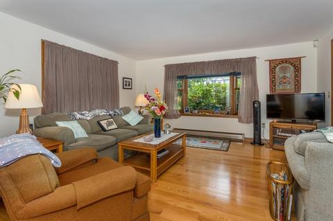 70 High St, Canton, MA 02021 photo 5
