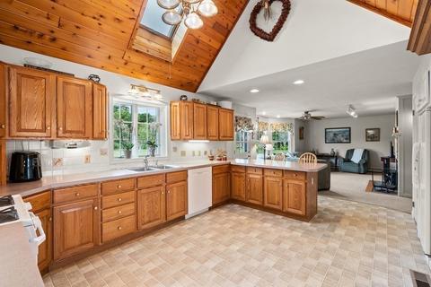 4 Mark Dr, Fairhaven, MA 02719 photo 14