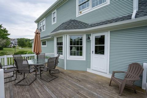 4 Mark Dr, Fairhaven, MA 02719 photo 8