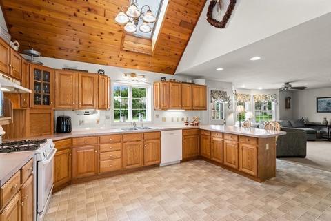 4 Mark Dr, Fairhaven, MA 02719 photo 13
