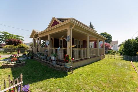 13 Elsbree, Fall River, MA 02720 photo 4