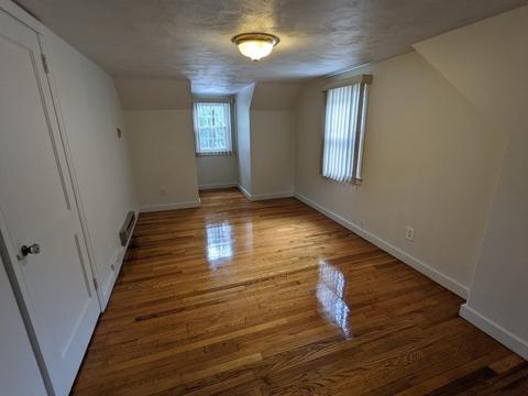 620 Alden St, Springfield, MA 01109 photo 6