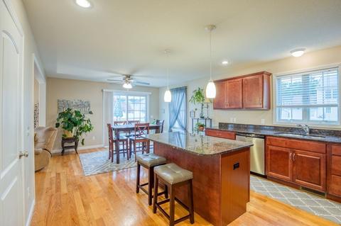 10 Pearson Dr, Springfield, MA 01119 photo 7